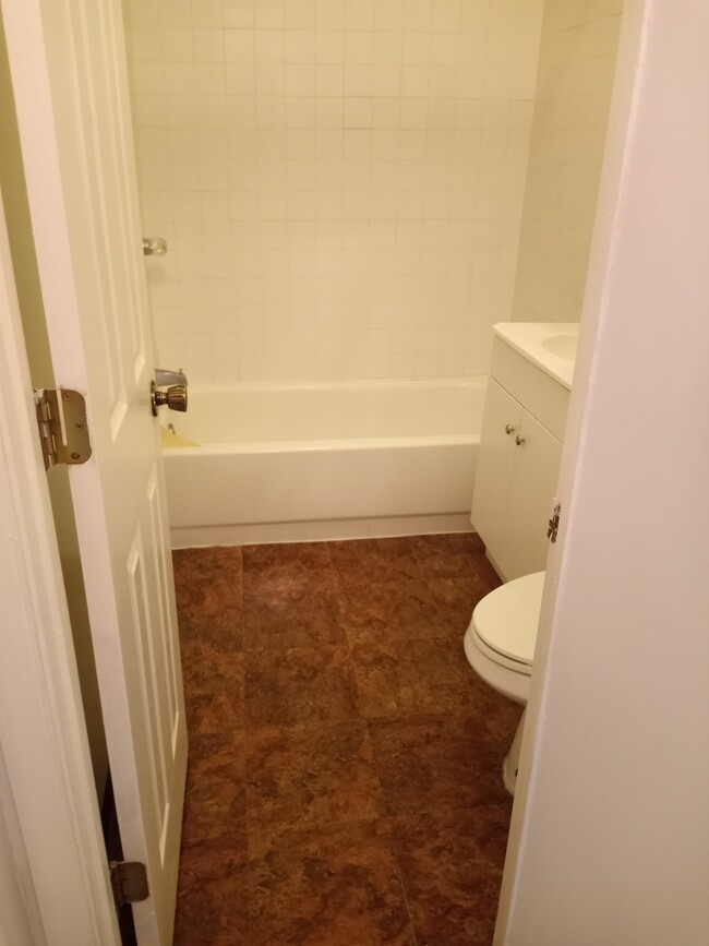Foto del edificio - 1304 N Capitol St NW