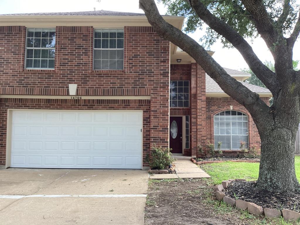 Foto principal - 14706 Trailbrook Dr