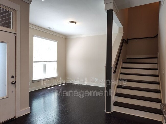 Building Photo - 3547 Spencer St