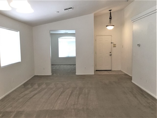 Foto del edificio - 10952 W Hazelwood Street