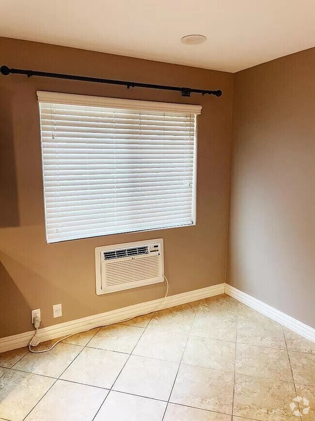 Cambrian Apartments for Rent with Hardwood Floors San Jose, CA 1