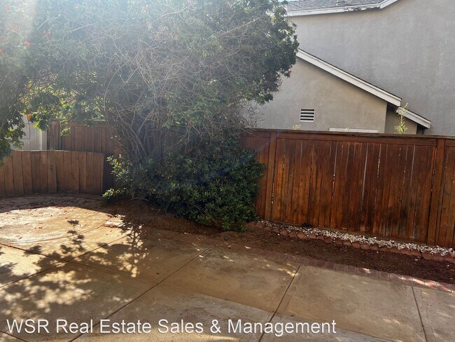 Foto del edificio - 4 br, 2.5 bath House - 8525 Lorisa Way