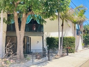 Building Photo - 2135 Ivar Ave
