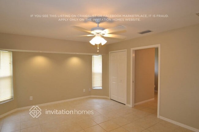 Foto del edificio - 521 SW 23rd Terrace