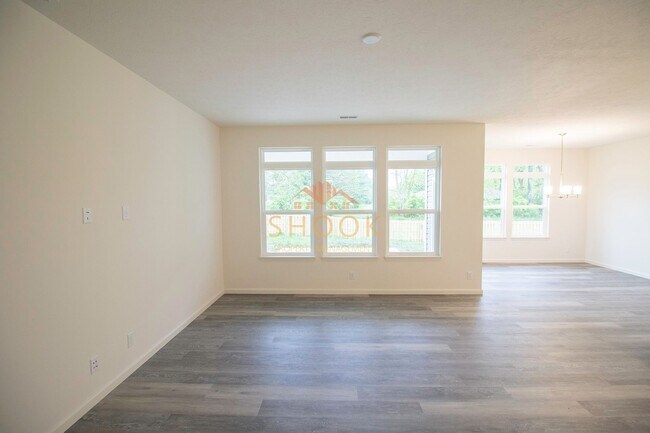 Foto del edificio - MODERN 3BR HOME IN BLACKTHORNE