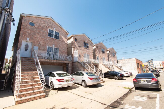 Foto del edificio - 519 3rd St