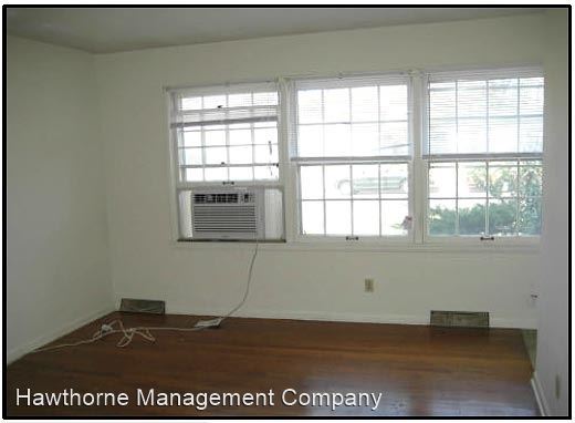Building Photo - 2804-2806 Highland Dr