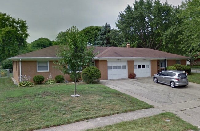 Foto del edificio - 1744 Desoto Ln