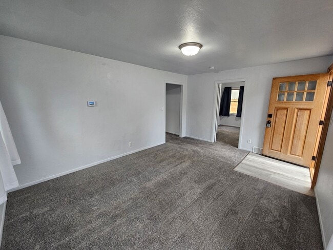 Building Photo - Newly Remodeled Home on the South Hill