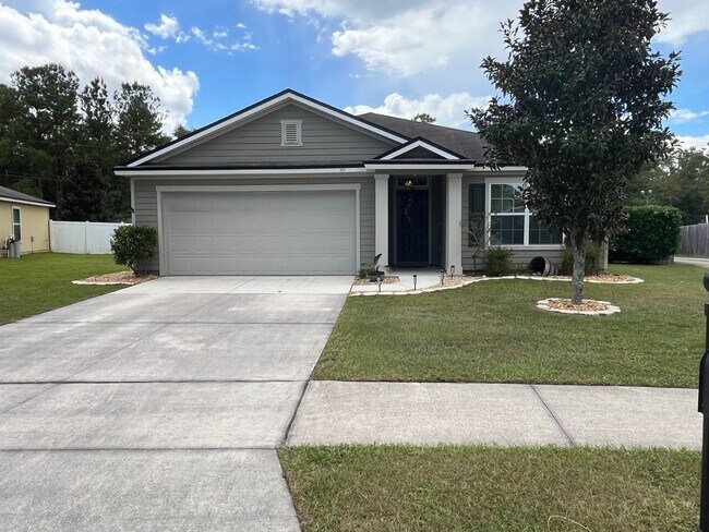 Foto del edificio - West Magnolia 3BR / 2BA Home Clay County