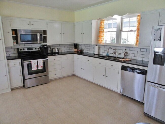 Foto del edificio - 2120 Briarcliff Dr
