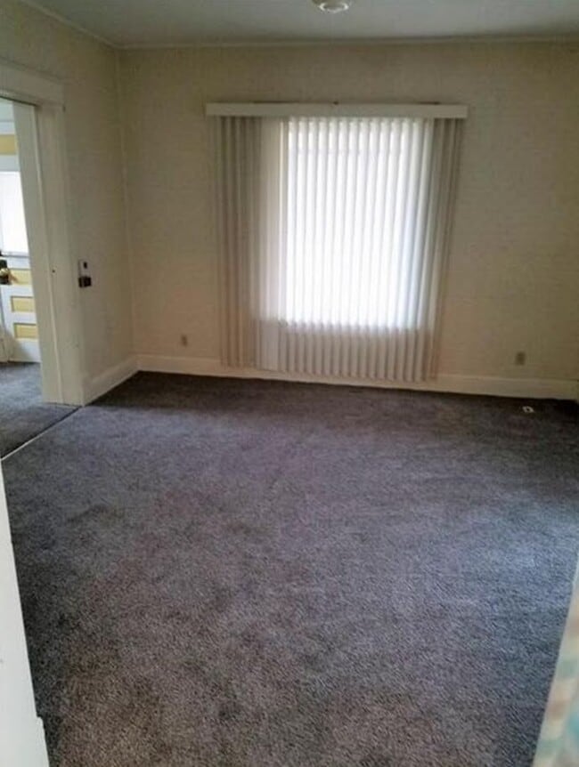 Foto del edificio - 432 Riehl St