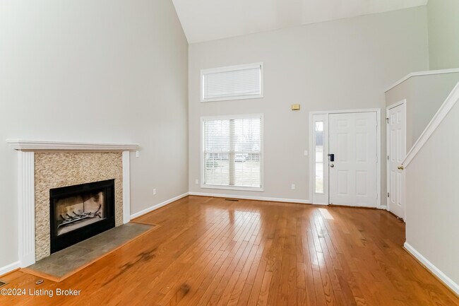 Foto del edificio - 5507 Woodcross Pl