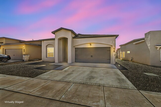 Building Photo - 908 Ada Ln