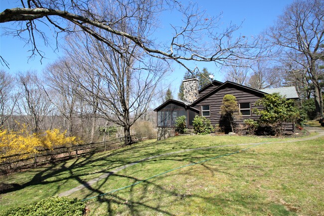 Building Photo - 1 Pine Hill Trail