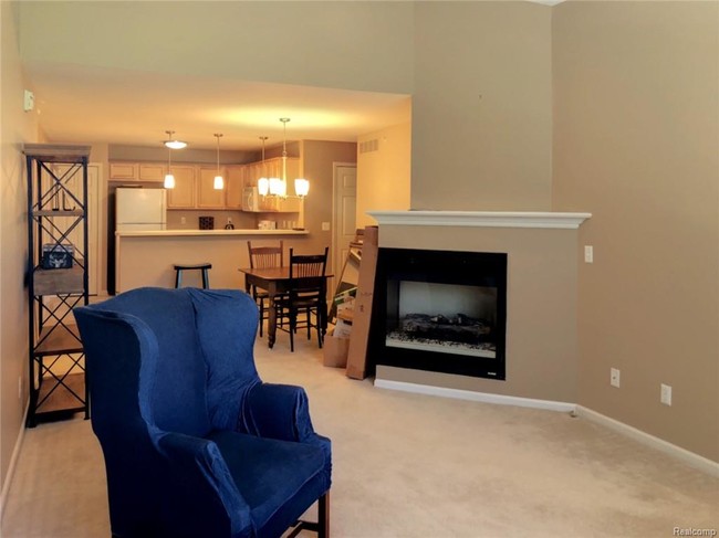 Building Photo - 27102 Chantel Dr