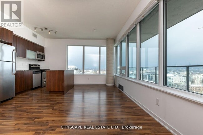 Building Photo - 55 E Liberty St