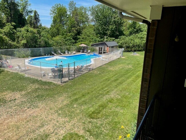 Building Photo - 310 Presque Isle Blvd