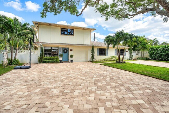 Foto del edificio - 2101 N Palm Cir