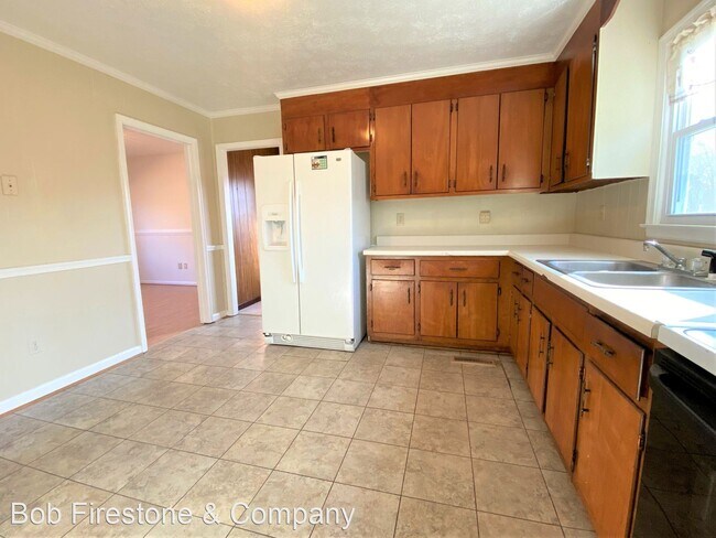 Building Photo - 3 br, 2 bath House - 5410 Alberta Road