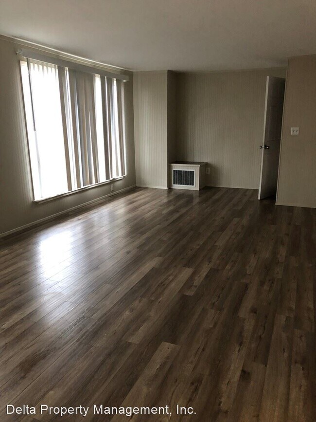 Building Photo - 2 br, 1 bath House - 3510 1/2 Broadway