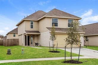 Building Photo - 8606 Wilkins Oaks Dr Building Photo - 8606 Wilkins Oaks Dr