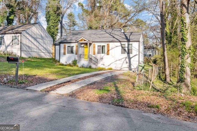 Building Photo - 511 Pelton Pl NW