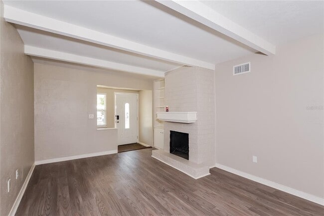 Building Photo - 2839 Hope St