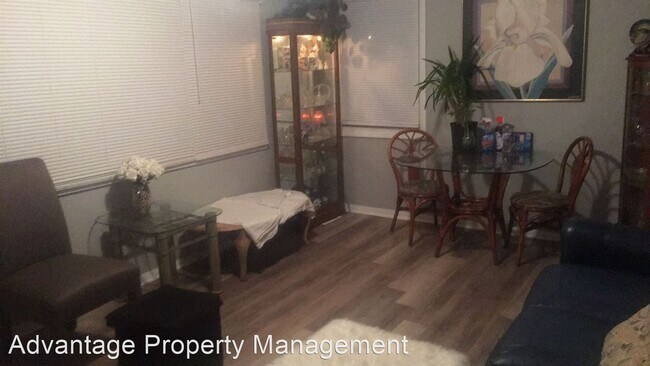 Foto del edificio - 3 br, 1 bath House - 6901 W Sheridan Ave