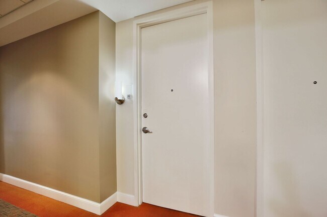 Foto del edificio - Modern 1/1 Condo in the Heart of Orlando –...