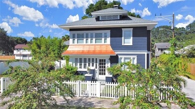 Building Photo - 614 8th St N