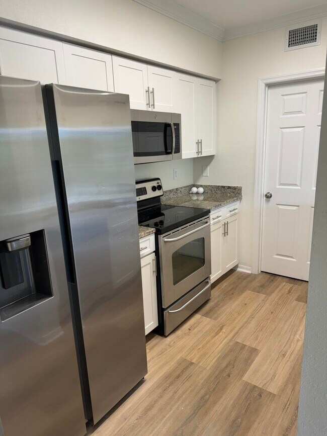 Foto del edificio - 6559 Emerald Dunes Dr