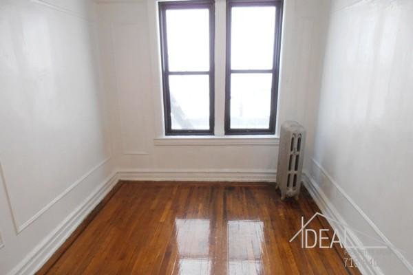 Building Photo - 872 43rd St