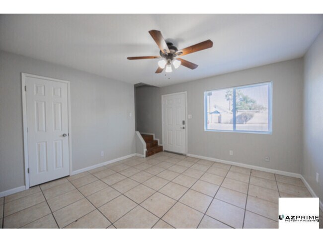 Building Photo - $1,725 OFF 1ST MONTH'S RENT WITH A 13-MONTH LEASE SIGNED MOVE-IN SPECIAL, WITH $80 MONTHLY WATER UTI