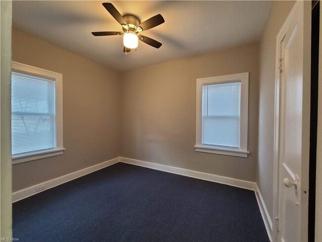 Building Photo - Shinde Altamont