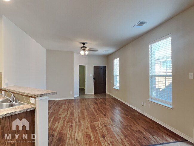 Building Photo - 4909 6 Gun Ln