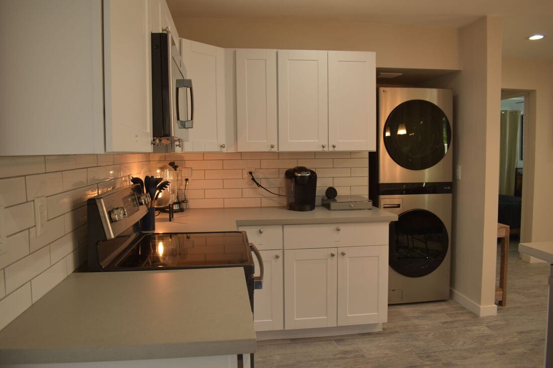 Foto del edificio - 934 E Amelia Ave