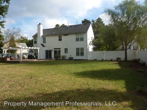 Foto del edificio - 315 Ashwood Dr