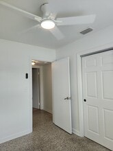 Building Photo - 1005 N Bracewell Dr