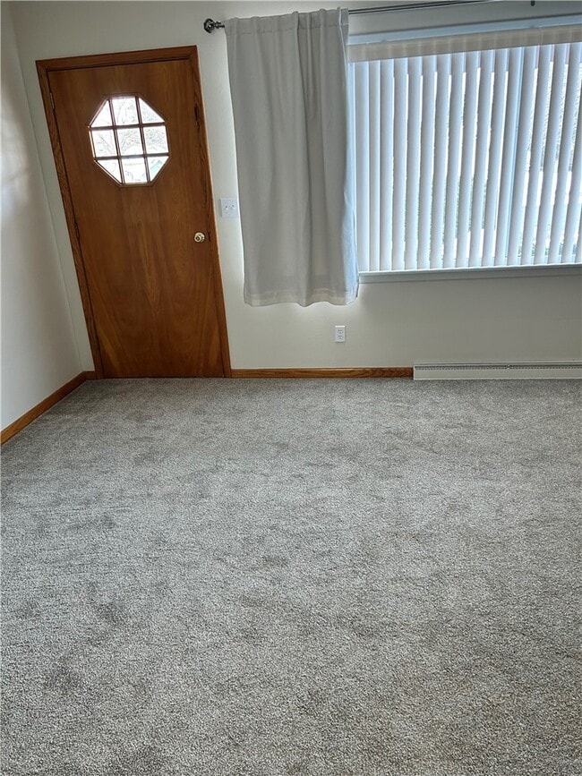 Building Photo - 1254 Charles St