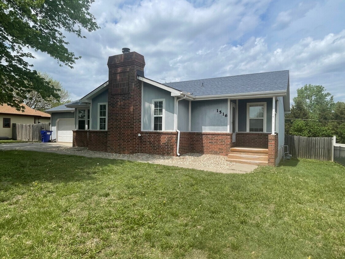 Primary Photo - 1516 St Marys Rd