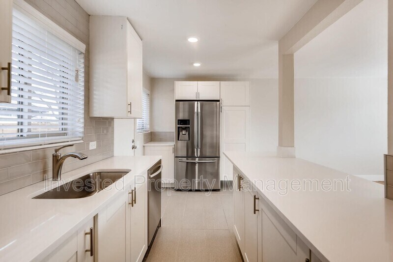 Foto principal - 4247 Shoshone St