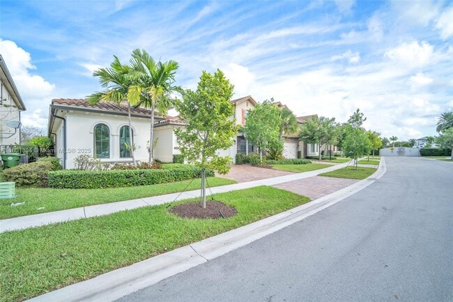 Building Photo - 1291 SW 113th Way