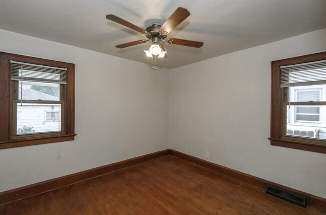 Foto del edificio - 2209 S 63rd St