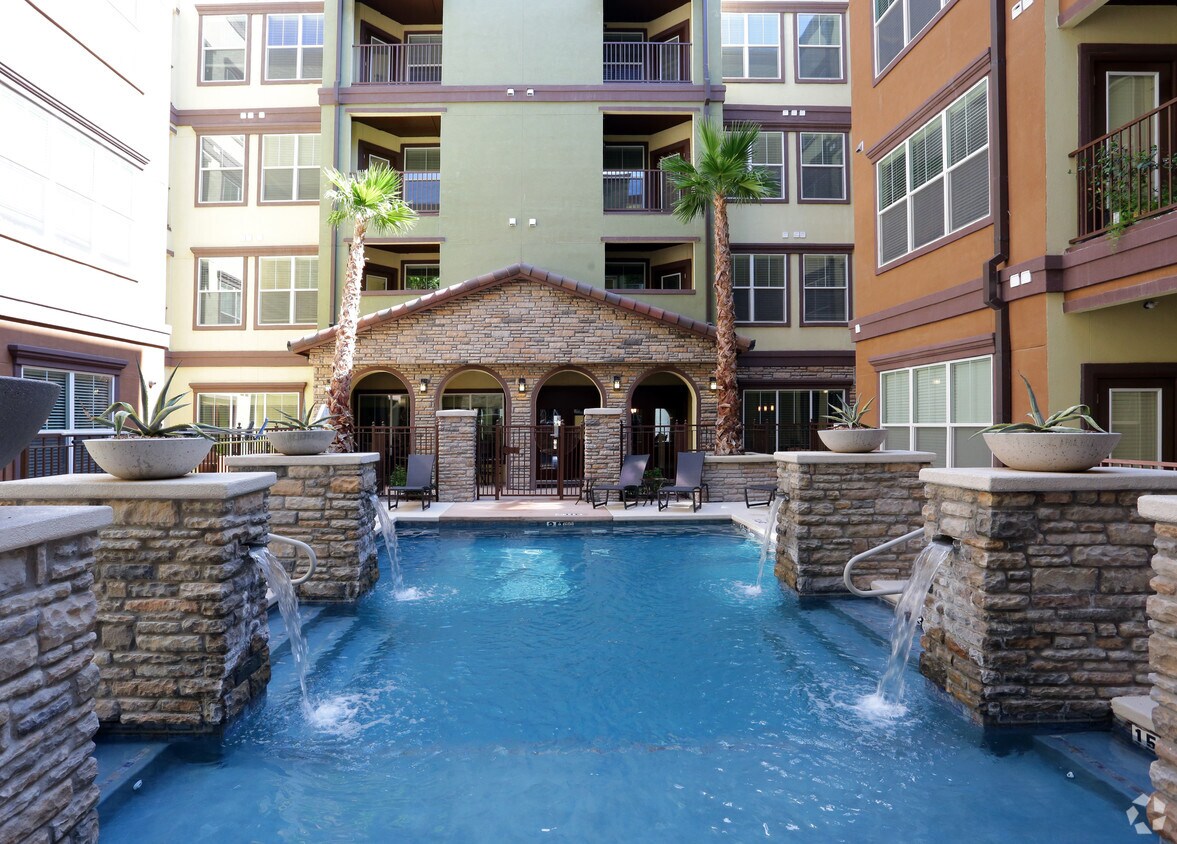 The View at Montecillo Apartments El Paso, TX