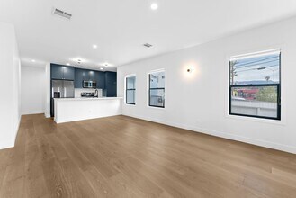 Building Photo - 3377 N Eagle Rock Blvd