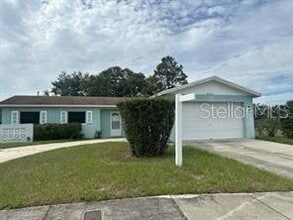 Building Photo - 1514 Wright Dr