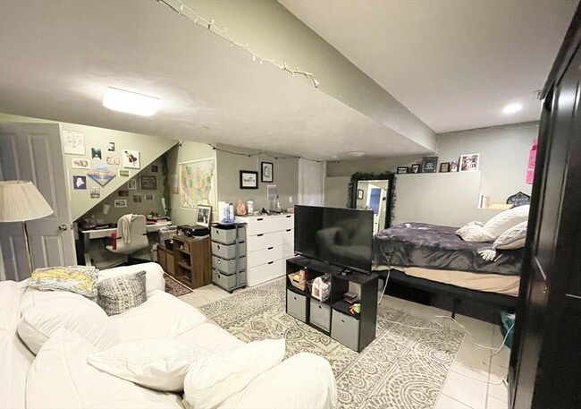 Foto del edificio - 23 Iroquois St