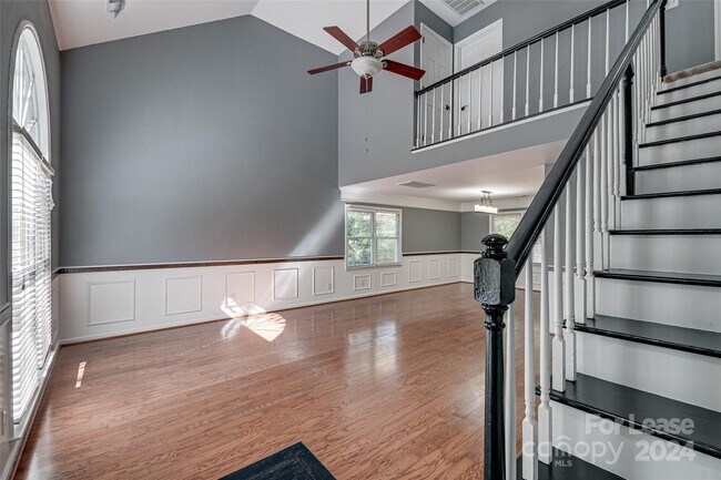 Foto del edificio - 6716 Elmstone Dr