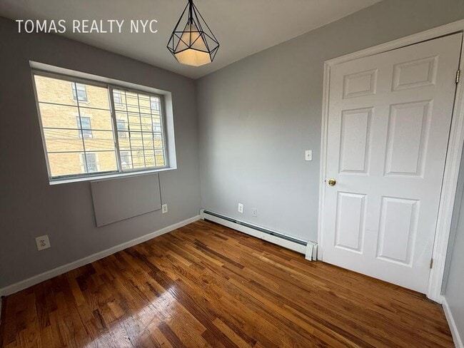 Foto del edificio - 794 Freeman St